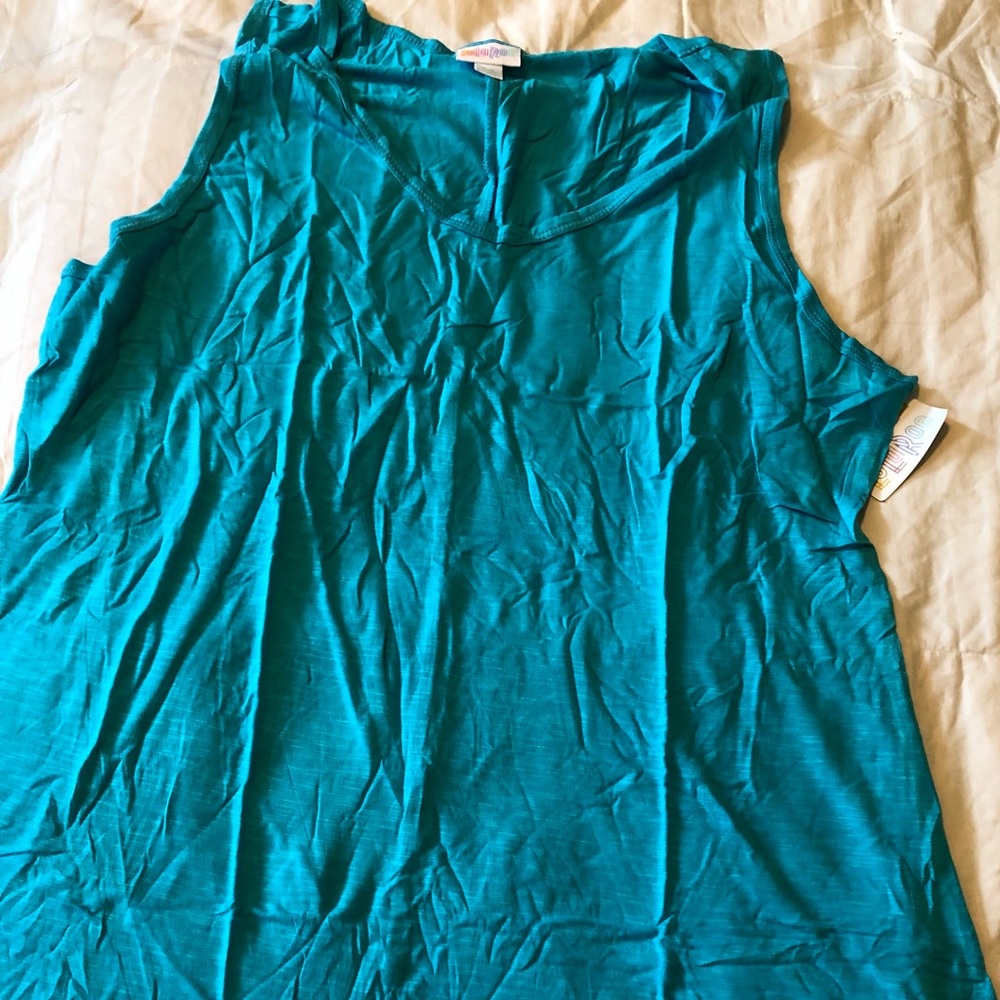 Aqua Tank Top to Beat the Heat